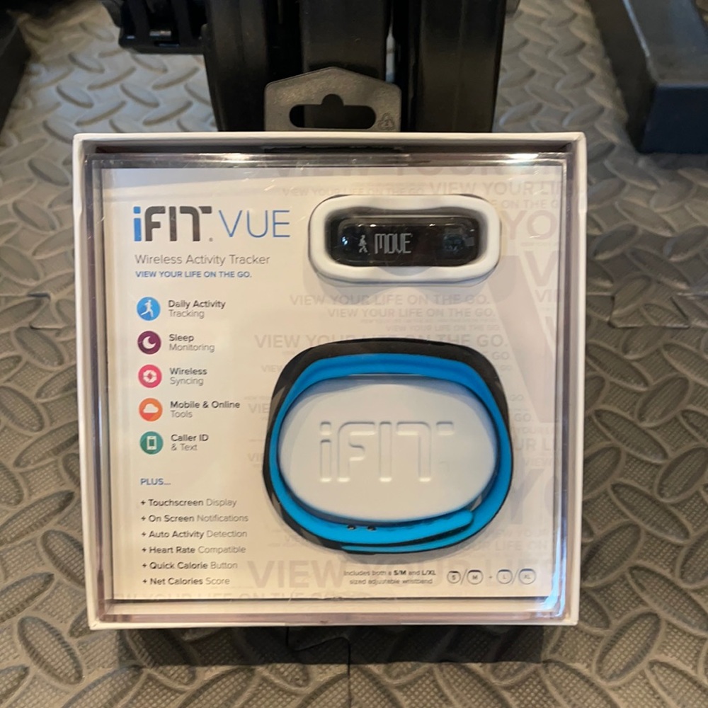 NIB iFIT Vue wireless activity tracker watch